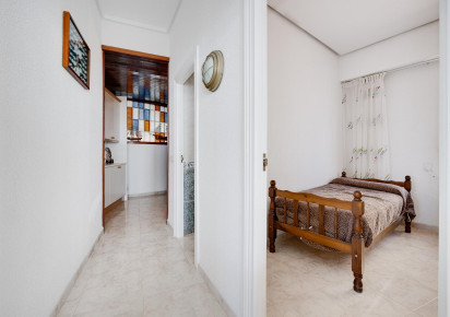 Reventa · APARTAMENTO · Torrevieja · Playa del Acequión