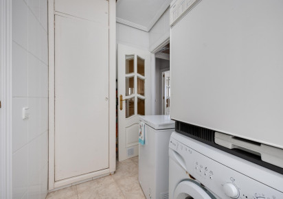 Reventa · APARTAMENTO · Torrevieja · Playa del Acequión