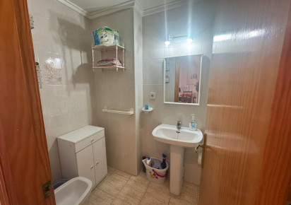 Reventa · APARTAMENTO · Torrevieja · Playa del Acequión