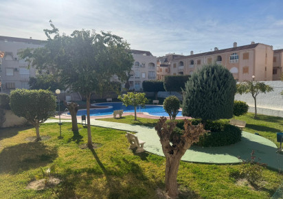 Reventa · APARTAMENTO · Torrevieja · Playa del Acequión