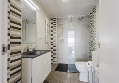 Reventa · APARTAMENTO · Torrevieja · Playa del Acequión