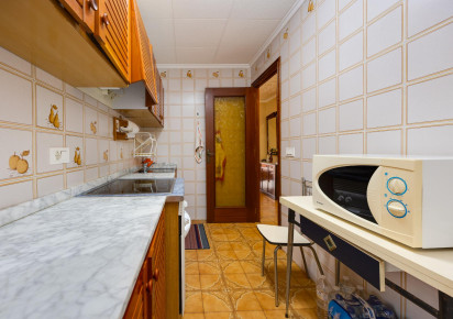 Reventa · APARTAMENTO · Torrevieja · Playa del Acequión
