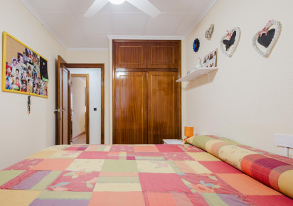 Reventa · APARTAMENTO · Torrevieja · Playa del Acequión