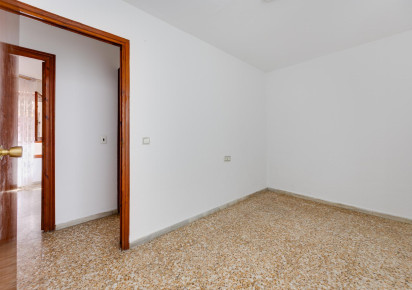 Reventa · APARTAMENTO · Torrevieja · Playa del Acequión
