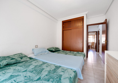 Reventa · APARTAMENTO · Torrevieja · Playa del Acequión