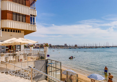 Reventa · APARTAMENTO · Torrevieja · Playa del Acequión