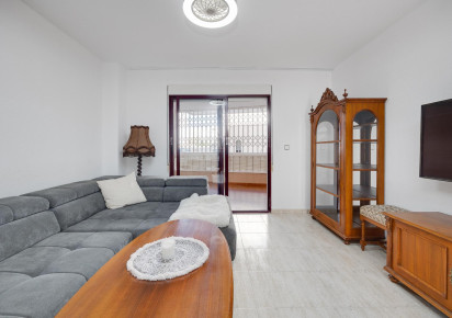 Reventa · APARTAMENTO · Torrevieja · Playa del Cura