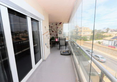 Reventa · APARTAMENTO · Torrevieja · Playa Flamenca