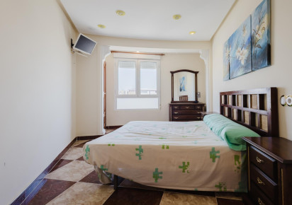 Reventa · APARTAMENTO · Torrevieja · PLAYA NAUFRAGOS