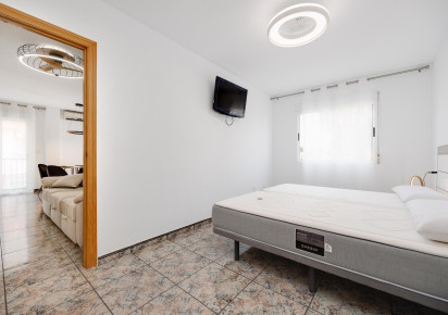 Reventa · APARTAMENTO · Torrevieja · PLAYA NAUFRAGOS