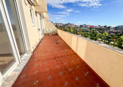 Reventa · APARTAMENTO · Torrevieja · Punta Prima