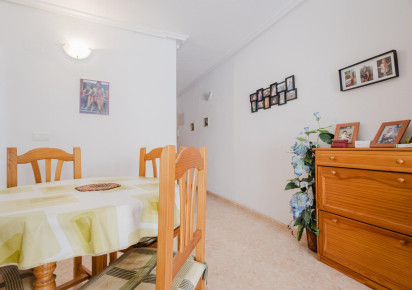 Reventa · APARTAMENTO · Torrevieja · Villa Madrid