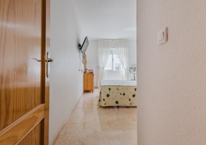 Reventa · APARTAMENTO · Torrevieja · Villa Madrid