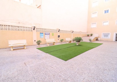 Reventa · APARTAMENTO · Torrevieja