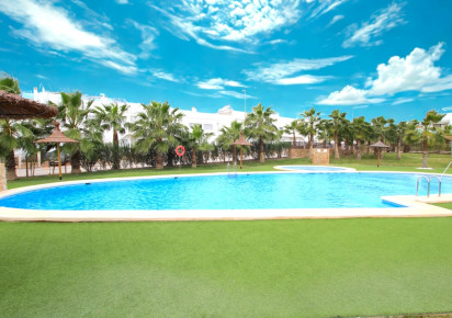 Reventa · Apartment · Entre Naranjos - Vistabella Golf