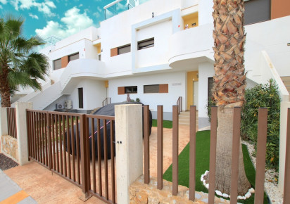 Reventa · Apartment · Entre Naranjos - Vistabella Golf