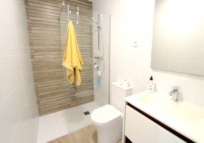 Reventa · Apartment · Entre Naranjos - Vistabella Golf