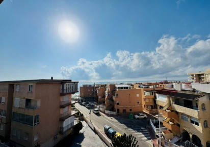 Reventa · Apartment · La Mata