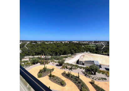 Reventa · Apartment · Las Colinas Golf and Country Club