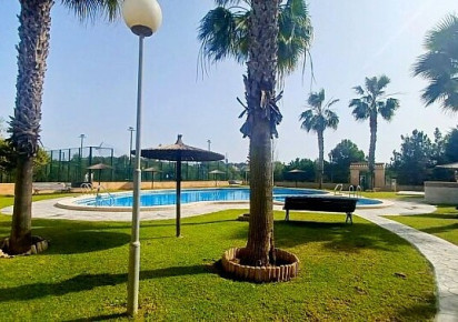 Reventa · Apartment · Orihuela Costa · Los Altos