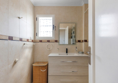 Reventa · Apartment · Orihuela Costa · Los Altos