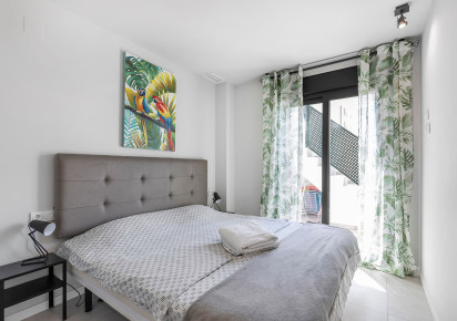 Reventa · Apartment · Pilar de la Horadada · Mil palmeras
