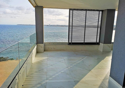 Reventa · Apartment · Punta Prima