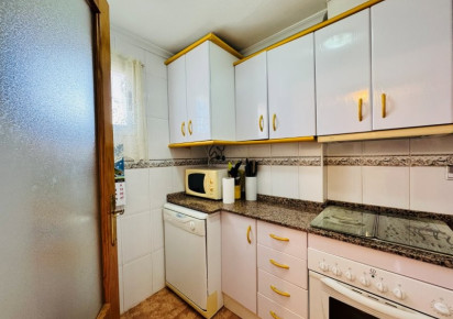 Reventa · Apartment · Torrevieja · Aguas nuevas 1
