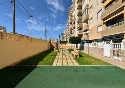 Reventa · Apartment · Torrevieja · Aguas nuevas 1