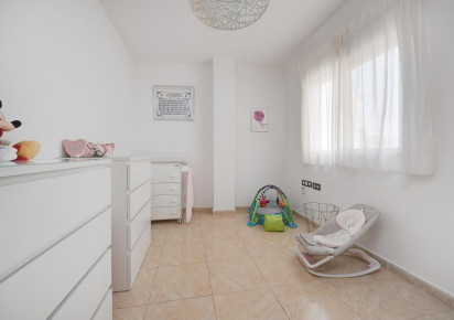 Reventa · Apartment · Torrevieja · Centro - Muelle Pesquero