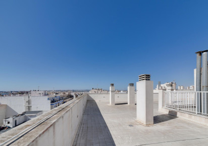 Reventa · Apartment · Torrevieja · Centro - Muelle Pesquero