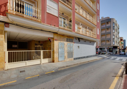 Reventa · Apartment · Torrevieja · Centro - Muelle Pesquero