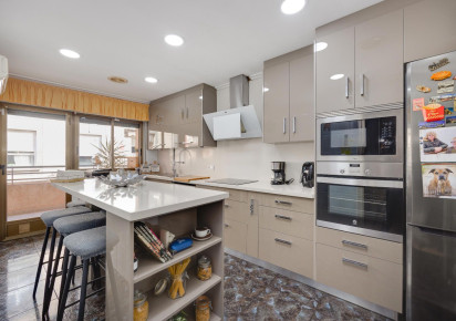 Reventa · Apartment · Torrevieja · Centro - Muelle Pesquero