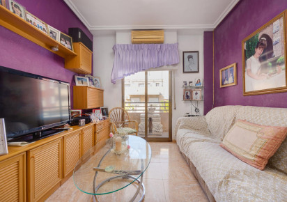 Reventa · Apartment · Torrevieja · Centro - Muelle Pesquero