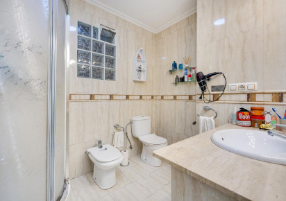 Reventa · Apartment · Torrevieja · Centro - Muelle Pesquero