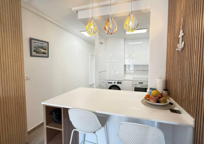 Reventa · Apartment · Torrevieja Centro · Torrevieja