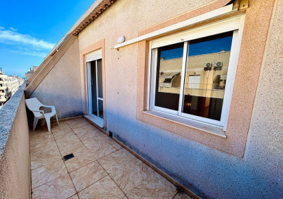 Reventa · - APARTMENT · Torrevieja Centro · Torrevieja