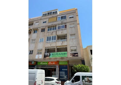 Reventa · Apartment · Torrevieja · Centro