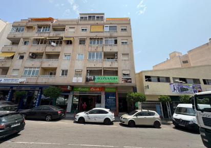Reventa · Apartment · Torrevieja · Centro