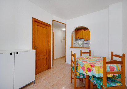 Reventa · Apartment · Torrevieja · Centro