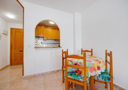 Reventa · Apartment · Torrevieja · Centro