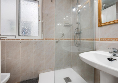 Reventa · Apartment · Torrevieja · Centro