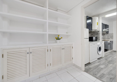 Reventa · Apartment · Torrevieja · Centro