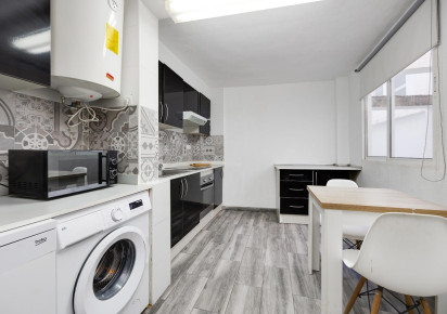 Reventa · Apartment · Torrevieja · Centro