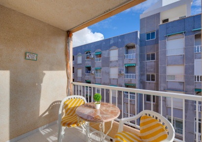 Reventa · Apartment · Torrevieja · El Acequión - Los Náufragos