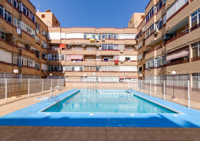 Reventa · Apartment · Torrevieja · El Molino