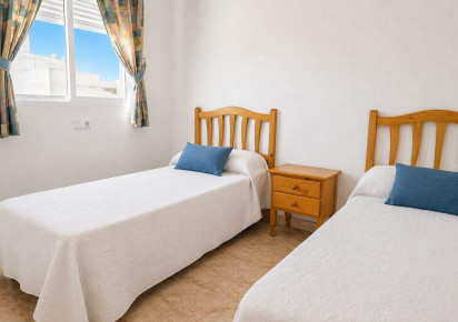 Reventa · Apartment · Torrevieja · Habaneras