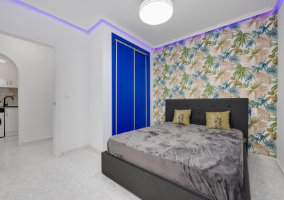 Reventa · Apartment · Torrevieja · Habaneras