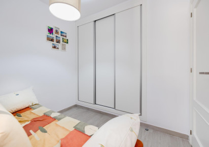 Reventa · Apartment · Torrevieja · La Mata