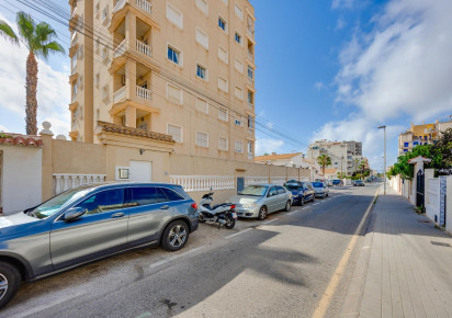Reventa · Apartment · Torrevieja · Nueva Torrevieja